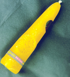 Bienenwachskerze mit Halter und Karte