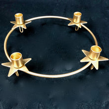 Laden Sie das Bild in den Galerie-Viewer, Kerzenhalter für Adventskranz Messing gold/rot klein