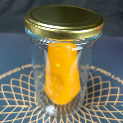 Bienenwachskerze im Geschenkglas